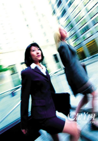 八成美籍华人是“打工族” 八成美籍华人是“打工族”