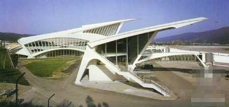 全球独具建筑魅力的十大机场(组图)
