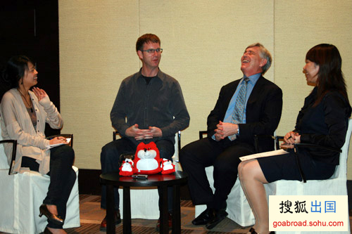美国旧金山大学(University of San Francisco)金融分析主任John Veith、计算机主任Terence Parr谈“热门专业分析:美国高校金融分析与计算机专业”