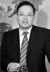 哥伦比亚大学硕士、美国法律博士美国纽约州执业律师张旭(图) 哥伦比亚大学硕士、美国法律博士美国纽约州执业律师张旭(图)