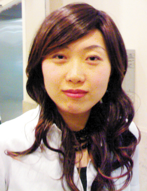 丰禾意象教育咨询有限公司欧美部经理郑美怡(图) 丰禾意象教育咨询有限公司欧美部经理郑美怡(图)