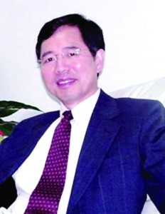 彭铁城教授 彭铁城教授