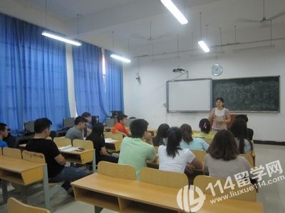 上海工程技术大学加拿大留学1+3本科预科班入学须知